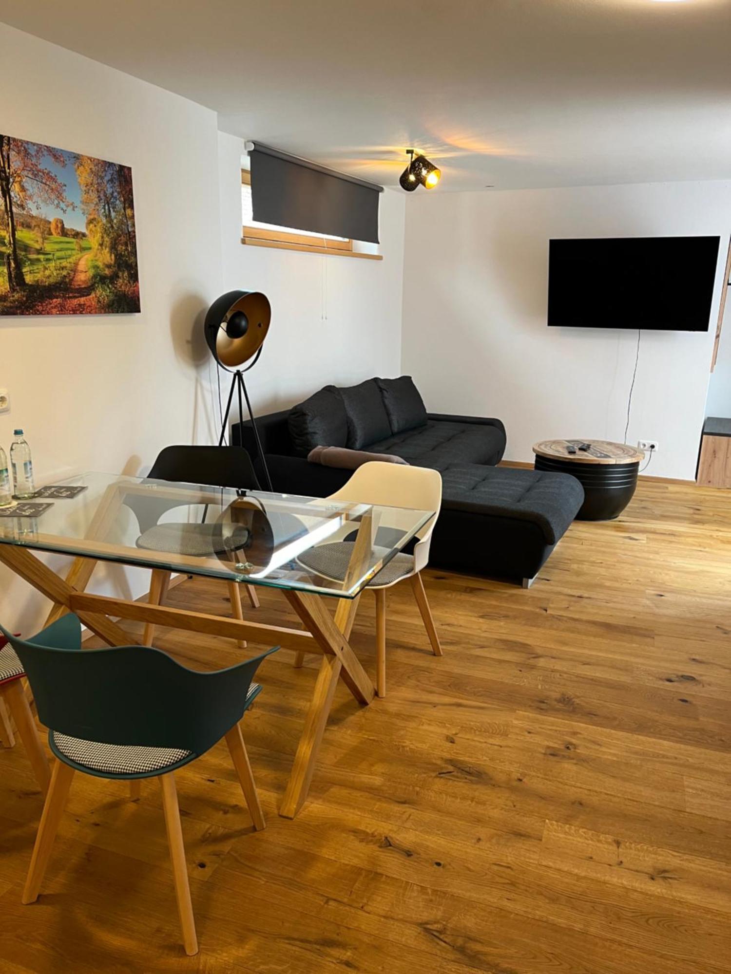 Ferienwohnung Tittmoning Zwischen Salzburg, Burghausen Und Oesterreich 外观 照片